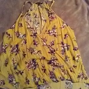 Spagetti strap floral top